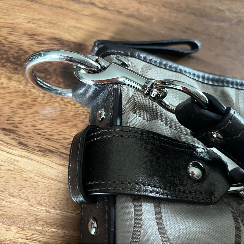 Coach Signature Chain Crossbody Bag - Picture 7 of 14